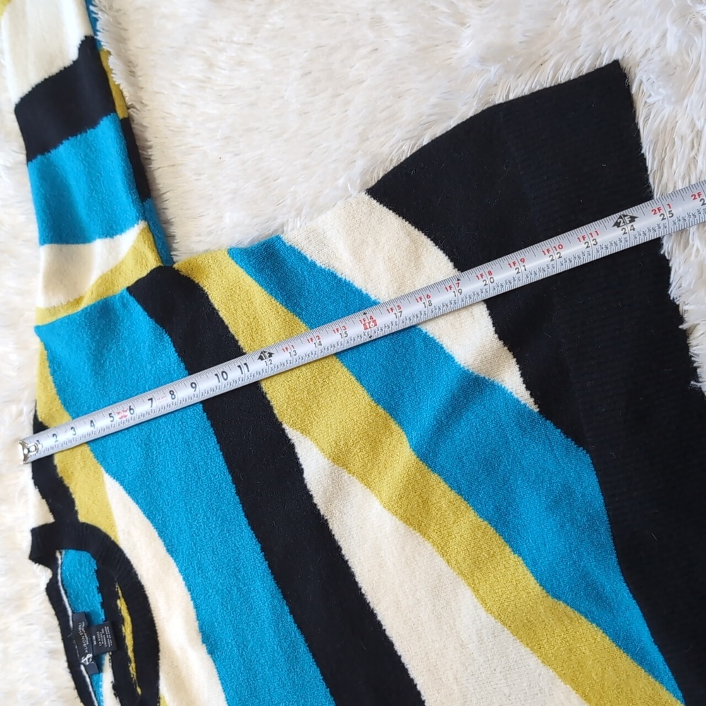 Alison Sheri Abstract Striped Acrylic Sweater Black/Blue/Lime/White Size Medium - Picture 10 of 10